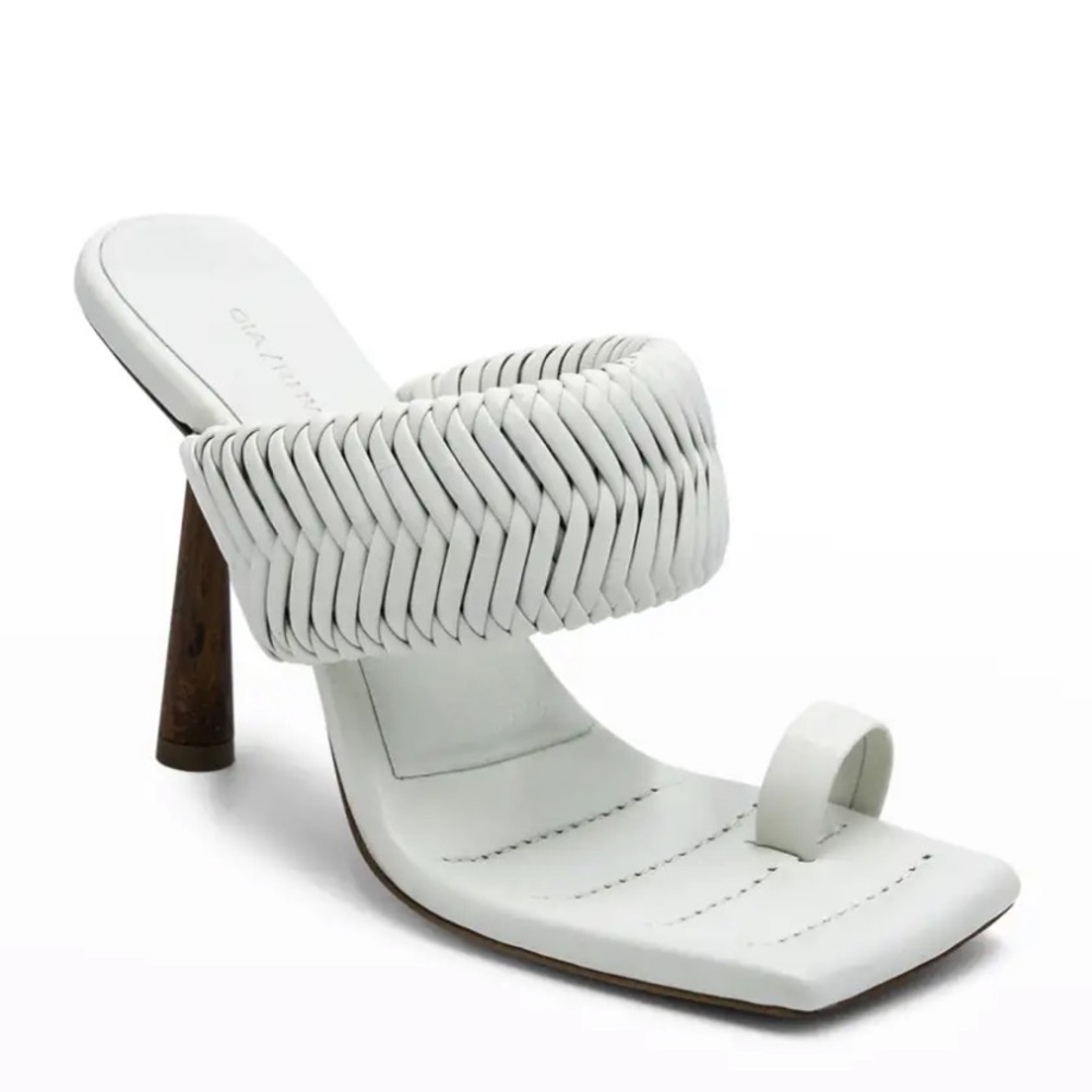 GIA/RHW Woven Toe-Ring Slide Sandals